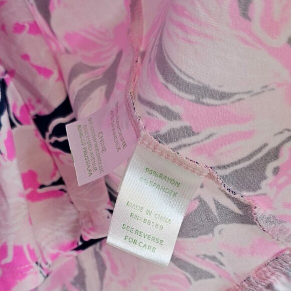 Lilly Pulitzer Jessalynne Romper, Wrap, V-Neck, Floral Flamingo, Stretch, Size M - Picture 9 of 9